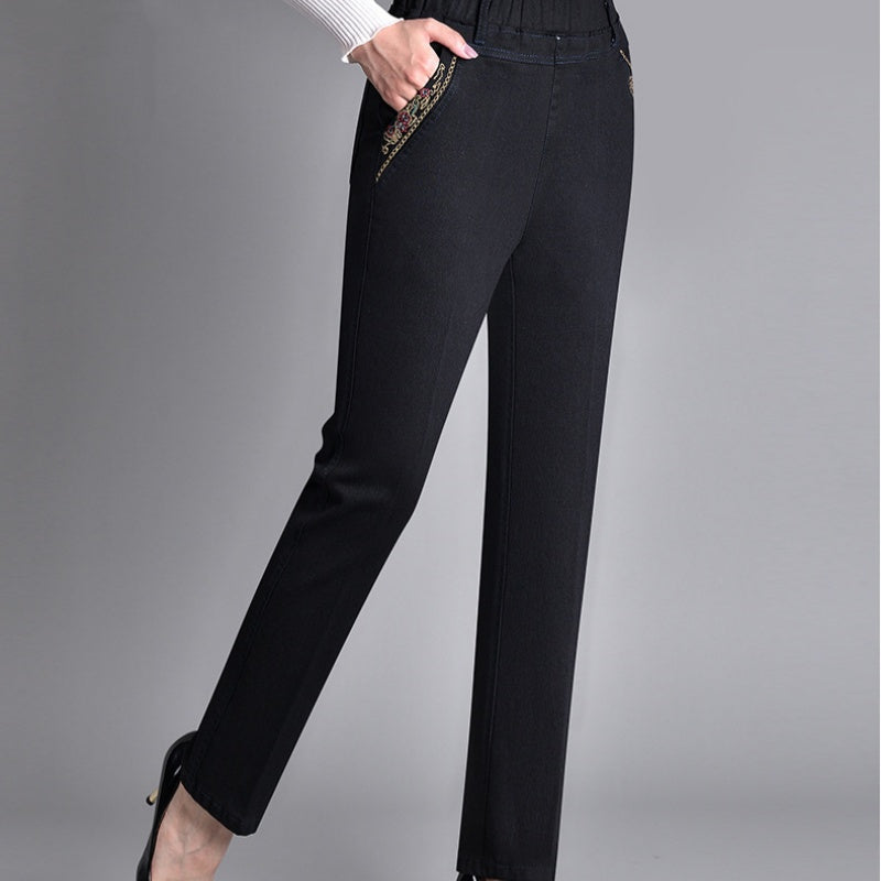 Luné® | Mila — Comfortabele Damesjeans met Elegante PasvormLuné® | Mila — Comfortabele Damesjeans met Elegante Pasvorm